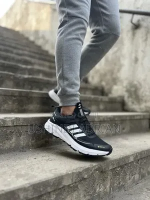 Viatu Classic🔥👟size: 40–45📦full Box Available
