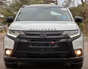 Mitsubishi Outlander 2016 Pearl