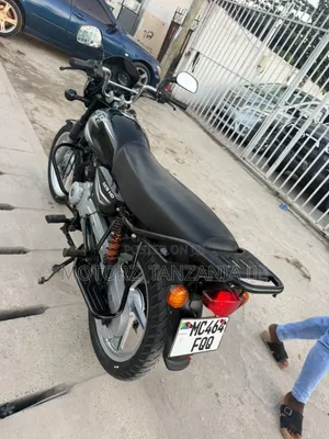 Bajaj Boxer 125 2026 Black