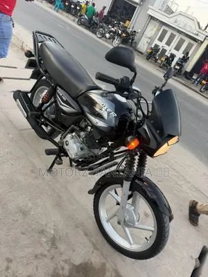 Bajaj Boxer 125 2026 Black