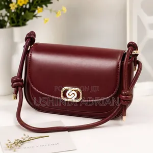 🔥NEW STOCK—ELEGANCE HANDBAG👜✨💎Design Ya Kuvutia