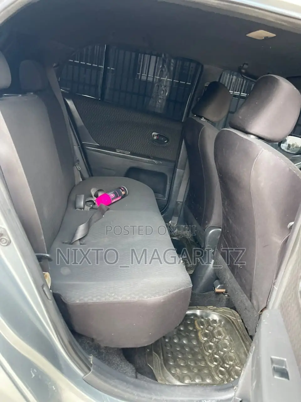 Toyota Vitz 2005 Gray