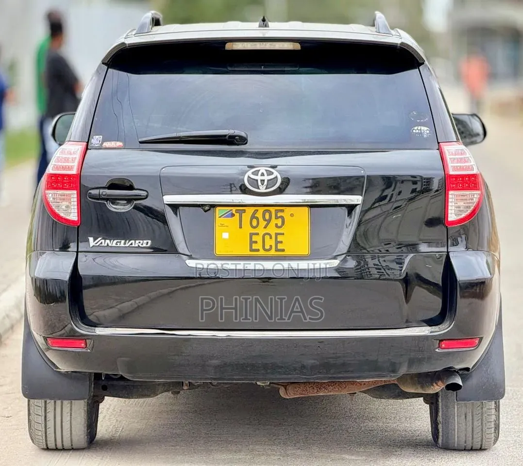 Toyota Vanguard 2009 Black