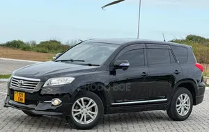 Toyota Vanguard 2010 Black