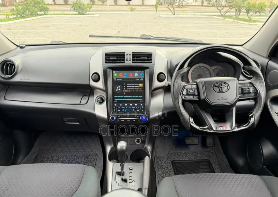 Toyota Vanguard 2010 Black