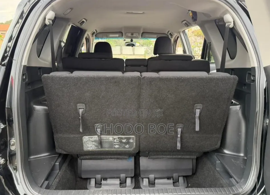 Toyota Vanguard 2010 Black