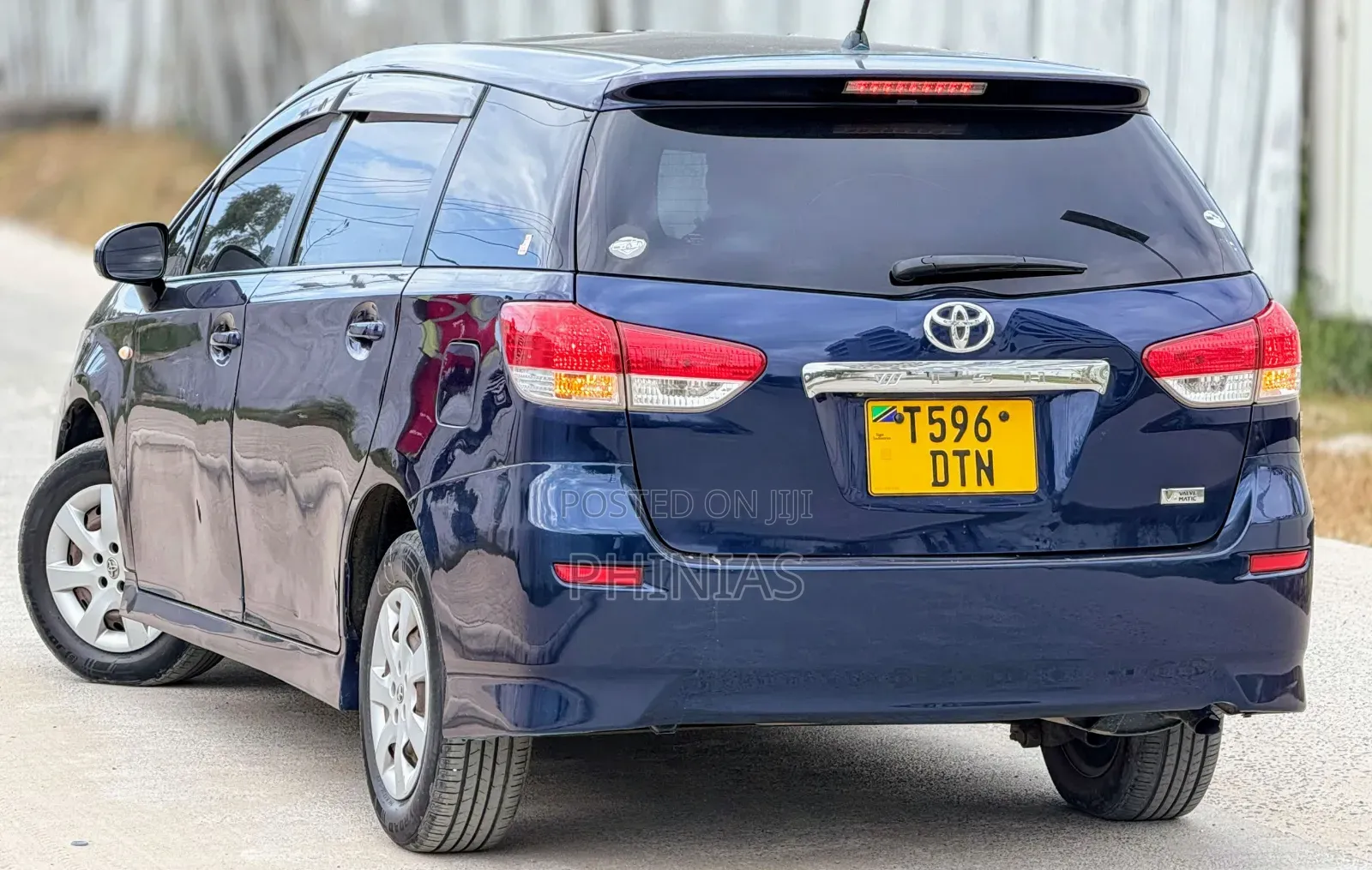Toyota Wish 2009 Blue