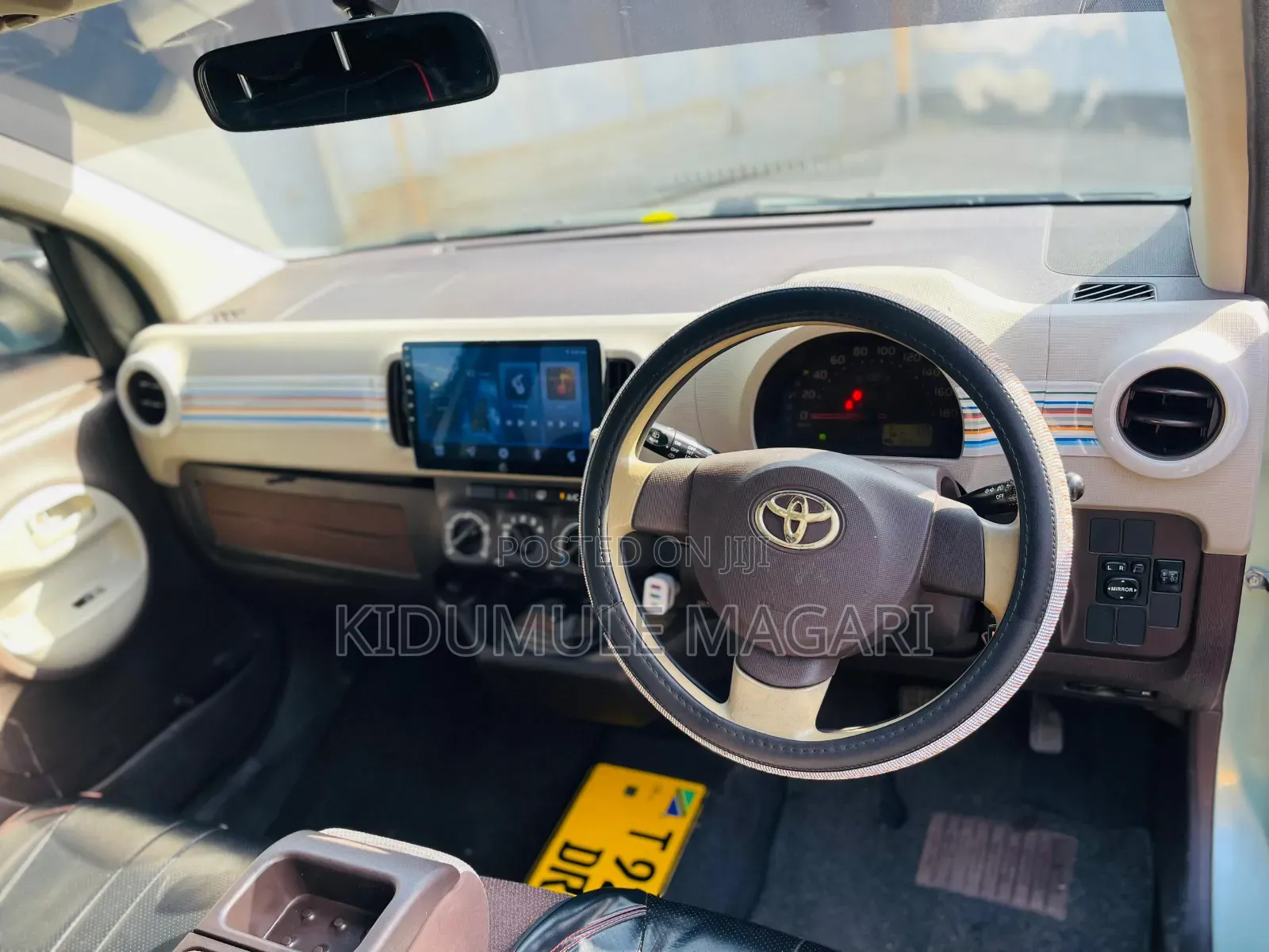 Toyota Passo 2010 Silver