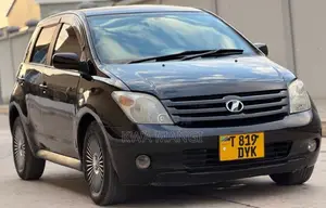 Toyota IST 2006 Black