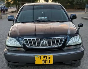 Toyota Harrier 2004 Black