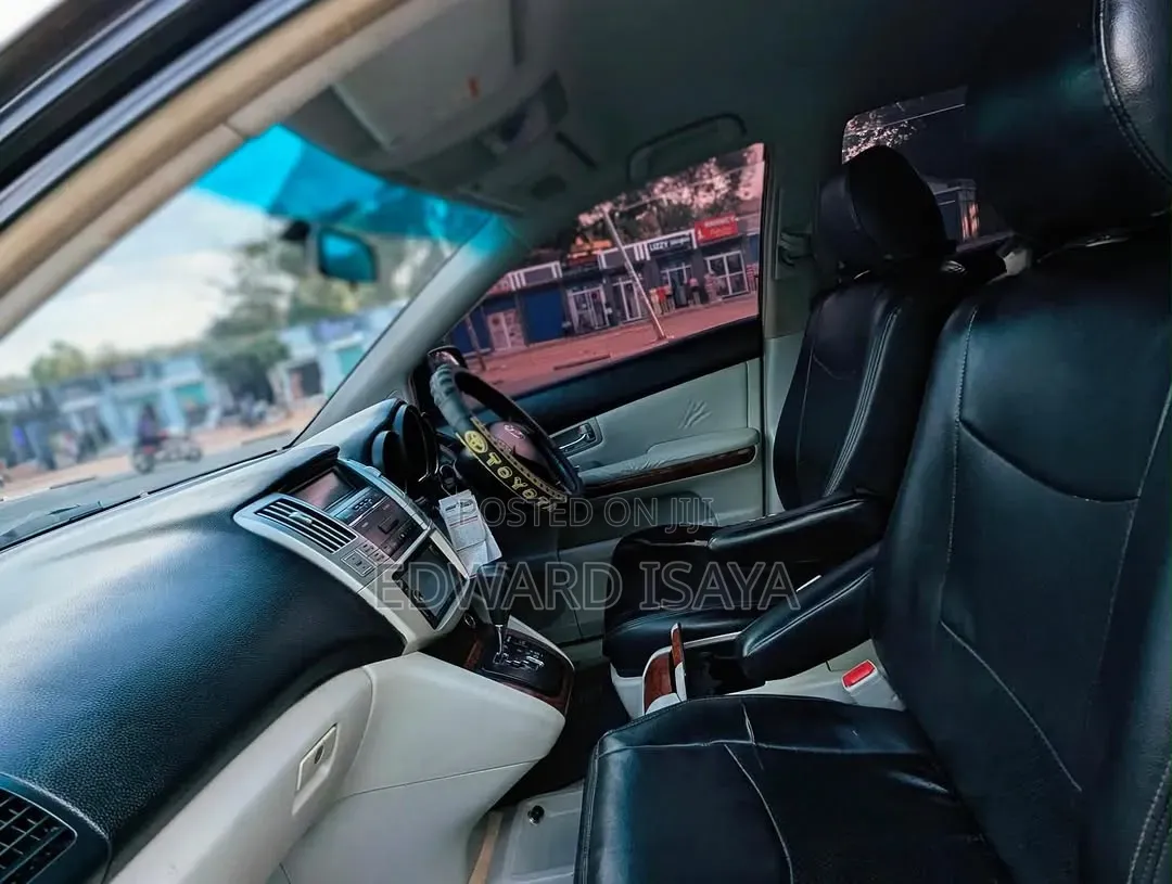 Toyota Harrier 2006 Black