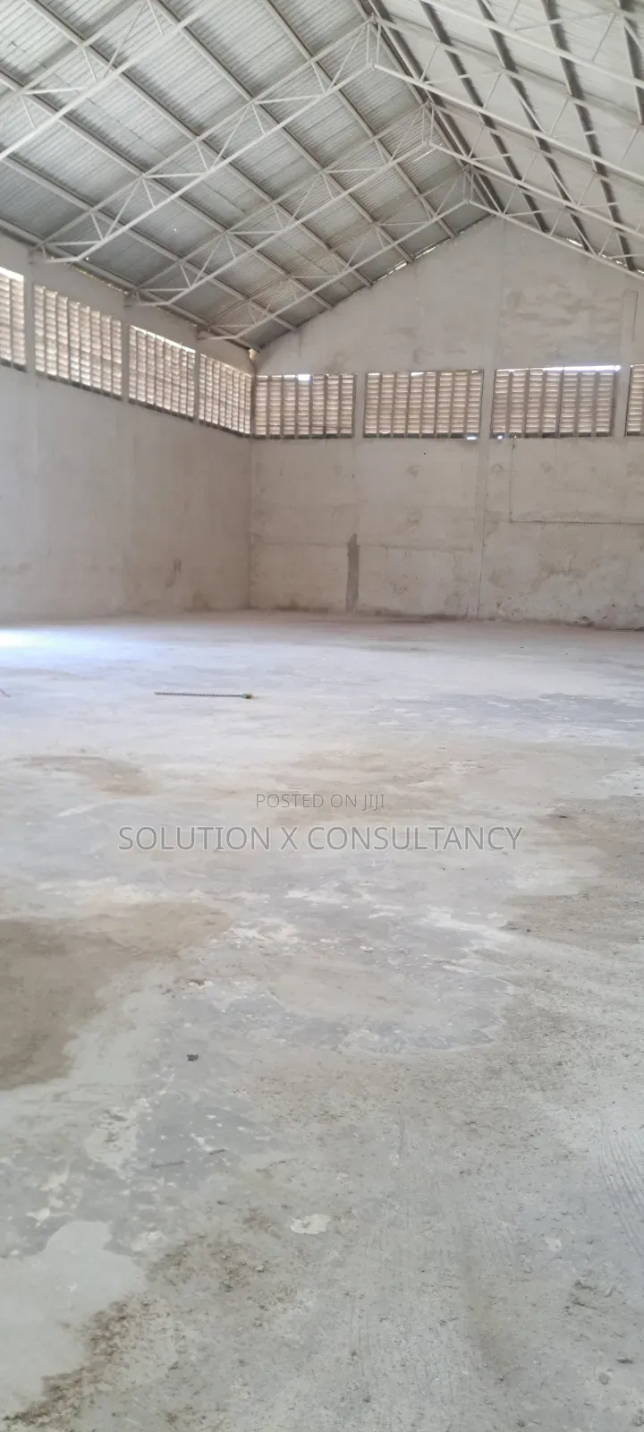 Warehouse for Rent at Boko