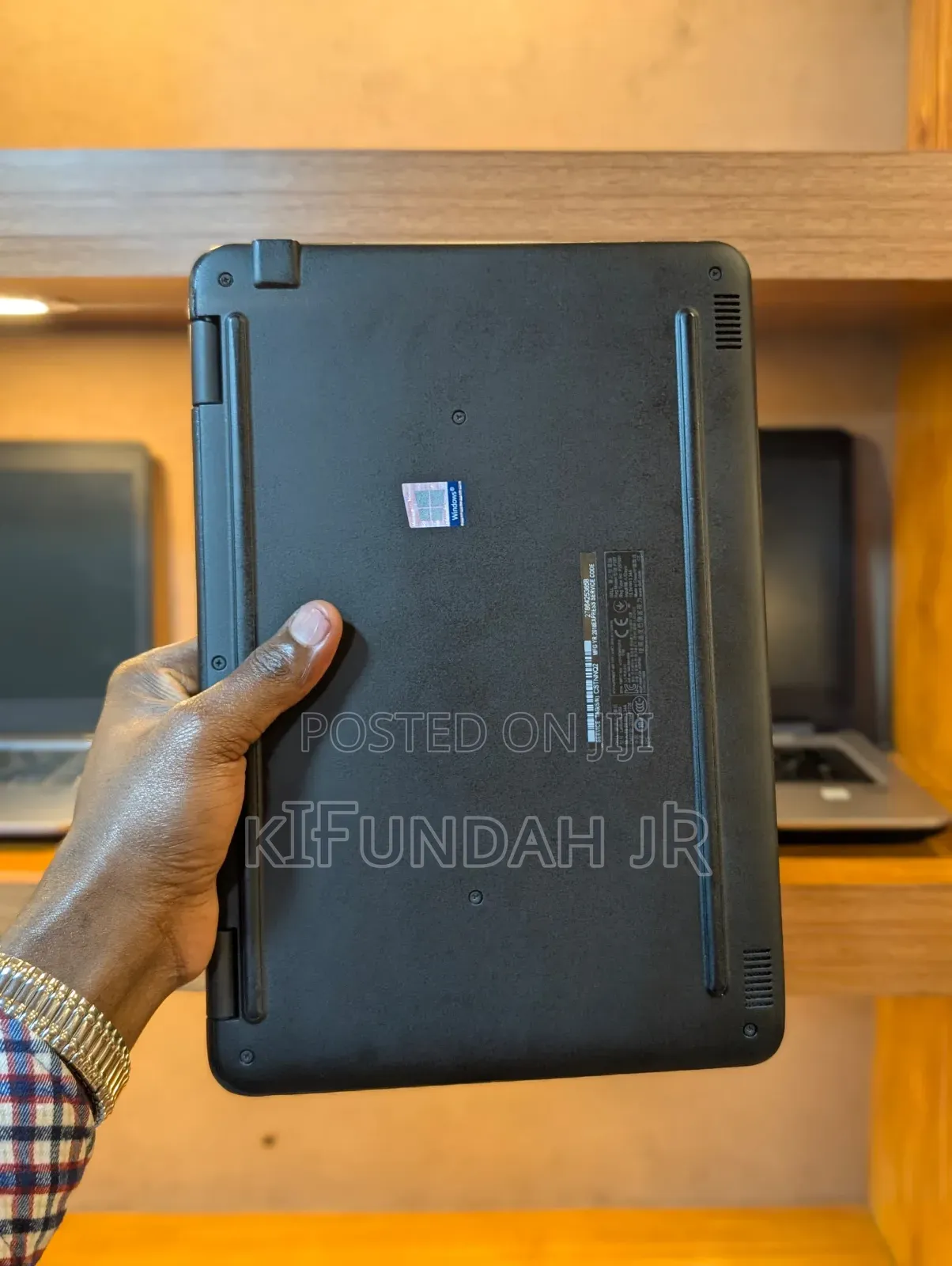 New Laptop Dell Latitude 3189 8GB Intel Pentium SSD 128GB