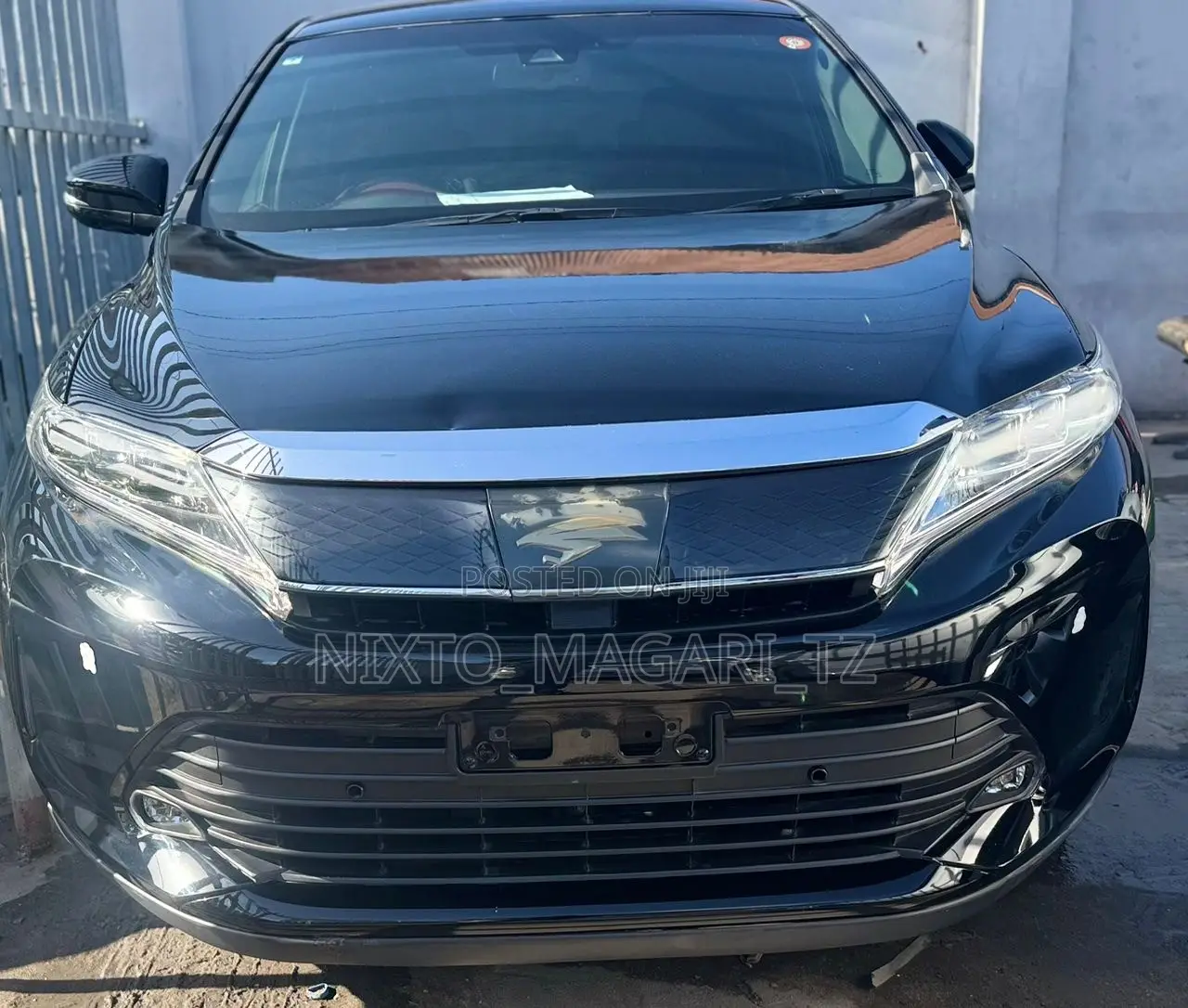 Toyota Harrier 2018 Black