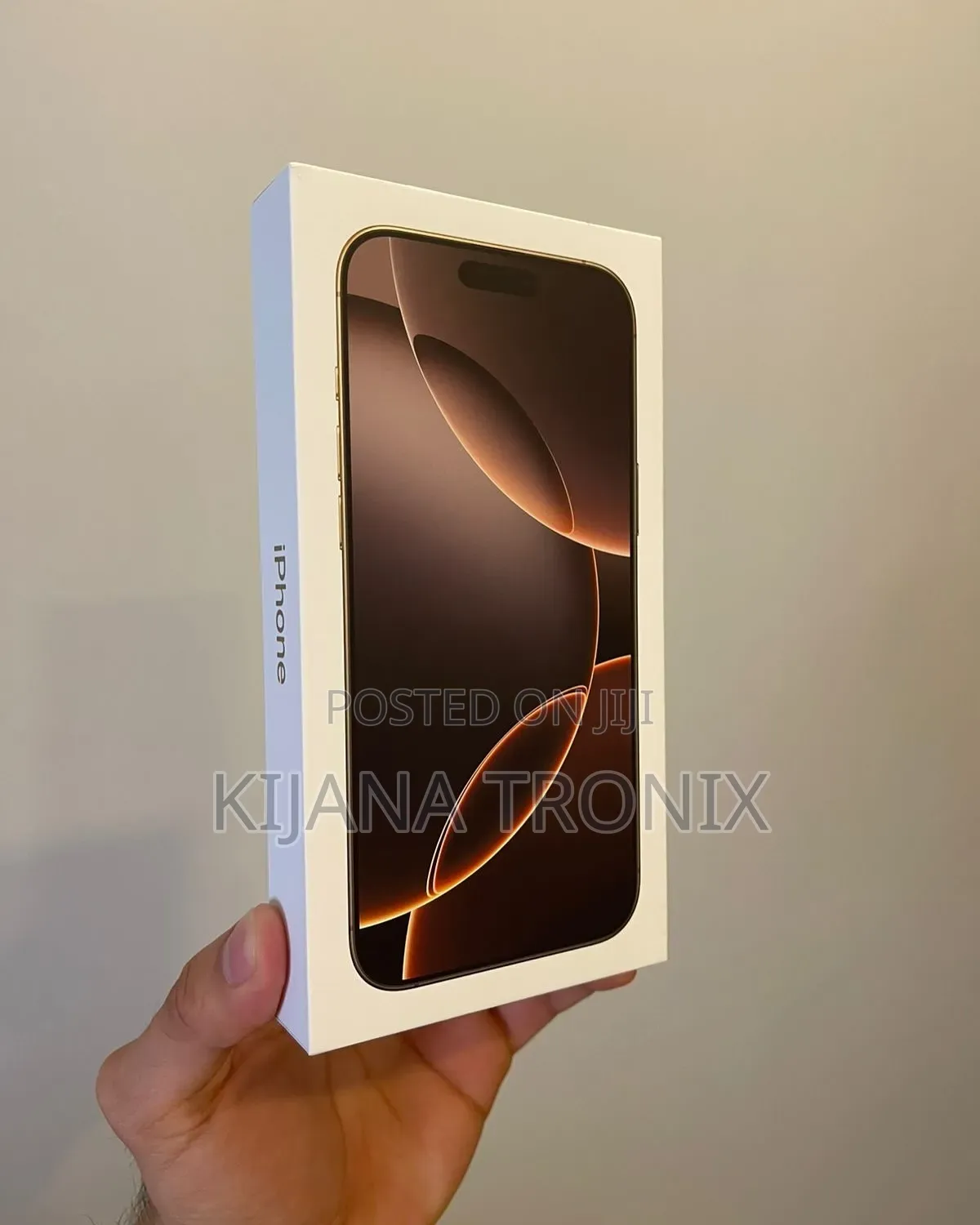 New Apple iPhone 16 Pro Max 256 GB Gold