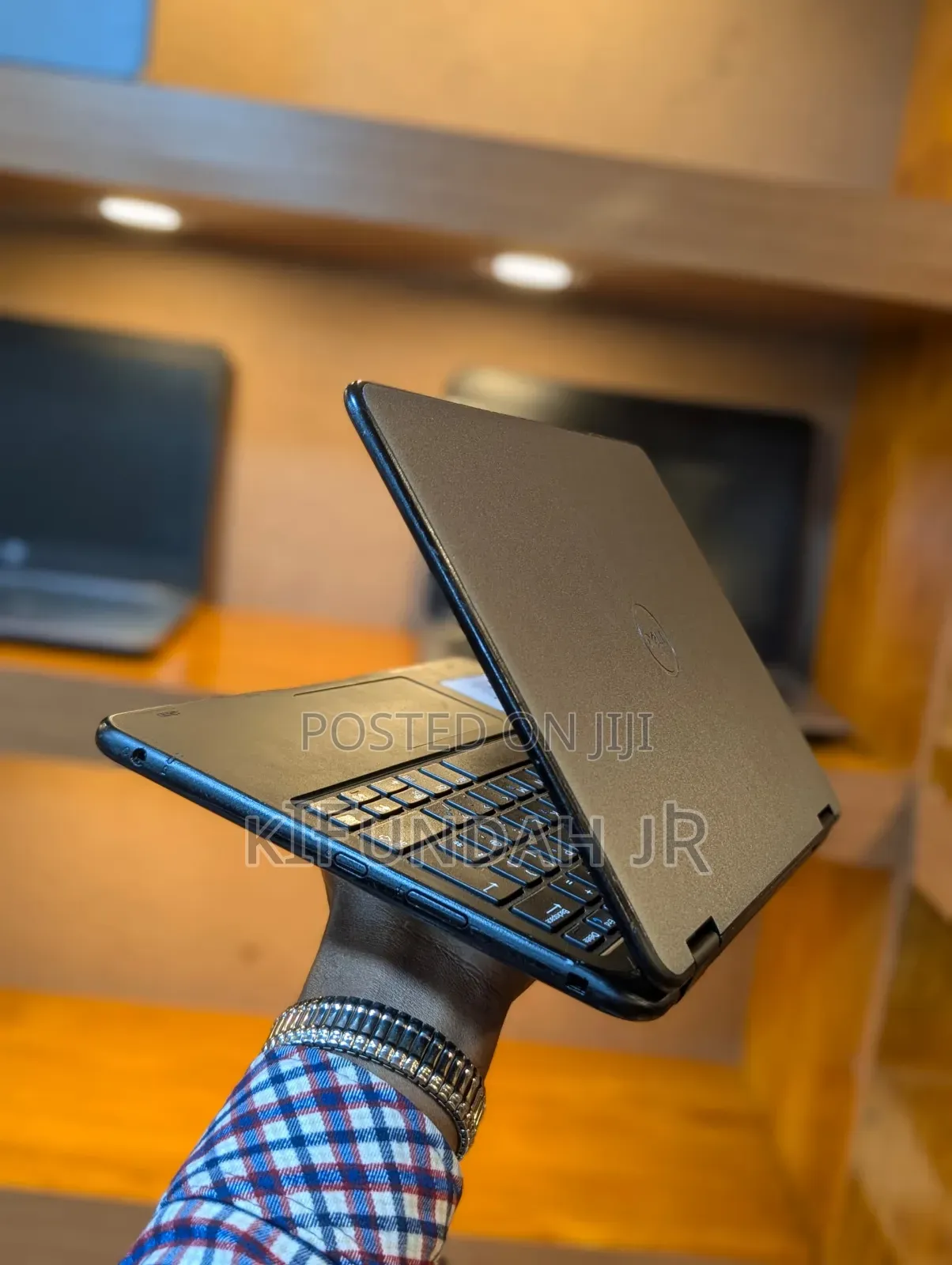 New Laptop Dell Latitude 3189 8GB Intel Pentium SSD 128GB