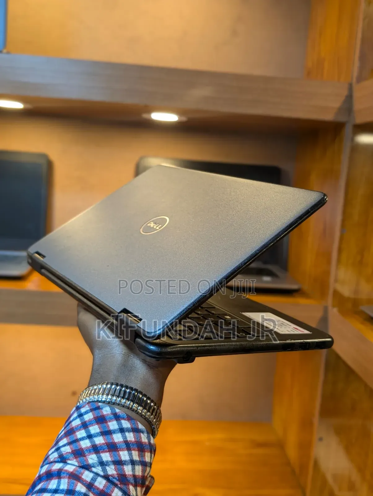 New Laptop Dell Latitude 3189 8GB Intel Pentium SSD 128GB