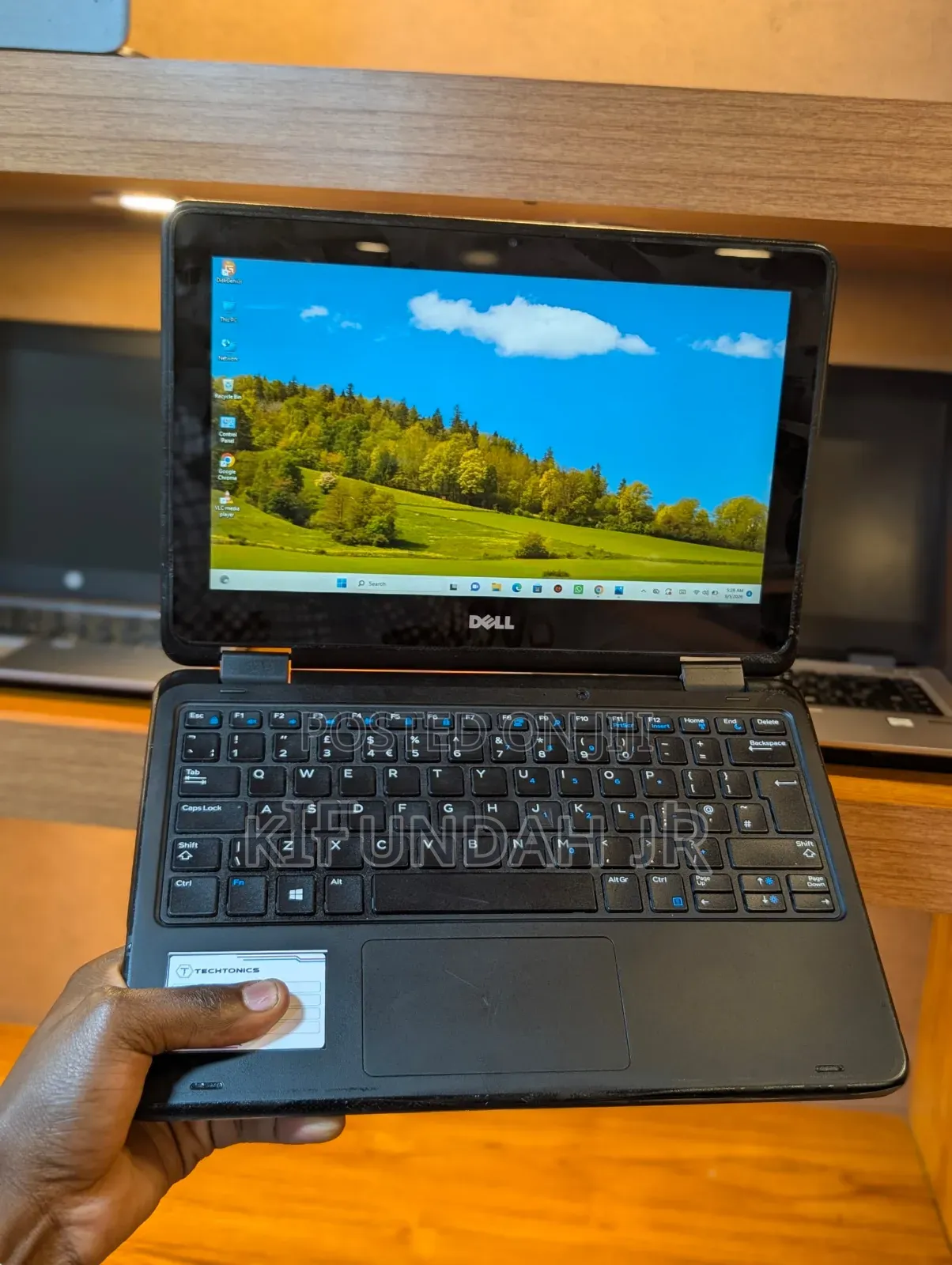 New Laptop Dell Latitude 3189 8GB Intel Pentium SSD 128GB