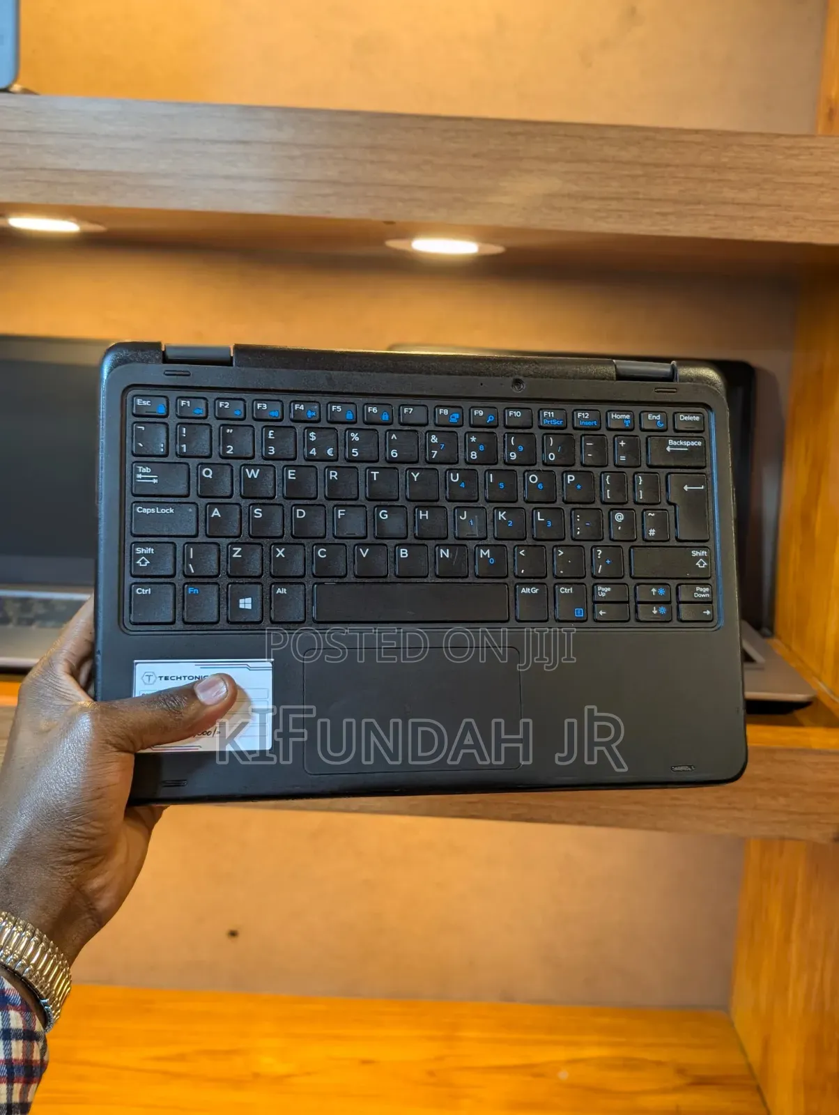 New Laptop Dell Latitude 3189 8GB Intel Pentium SSD 128GB
