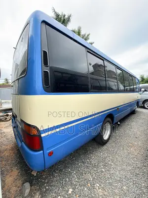 Toyota Coaster 2004 Blue
