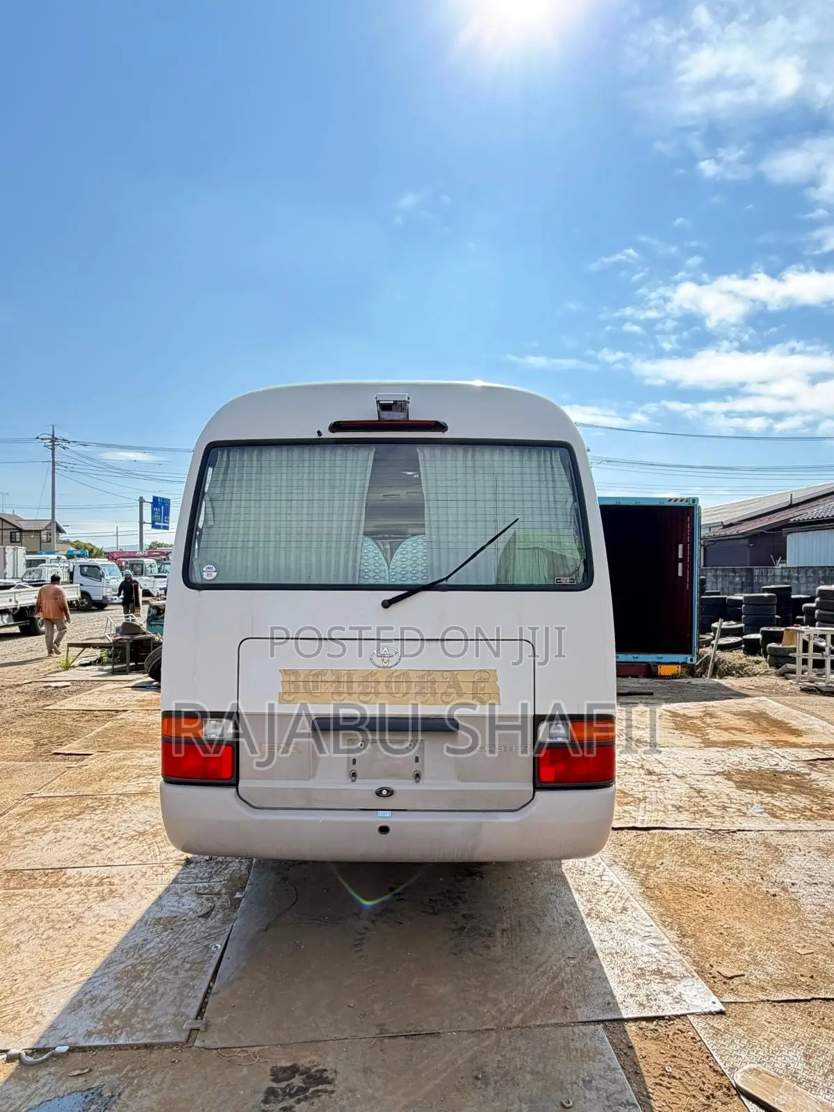 Toyota Coaster 2004 White
