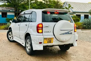 Toyota RAV4 2007 Pearl