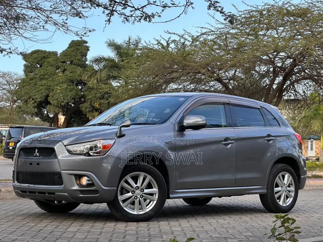 Mitsubishi RVR 2.0 2012 Gray