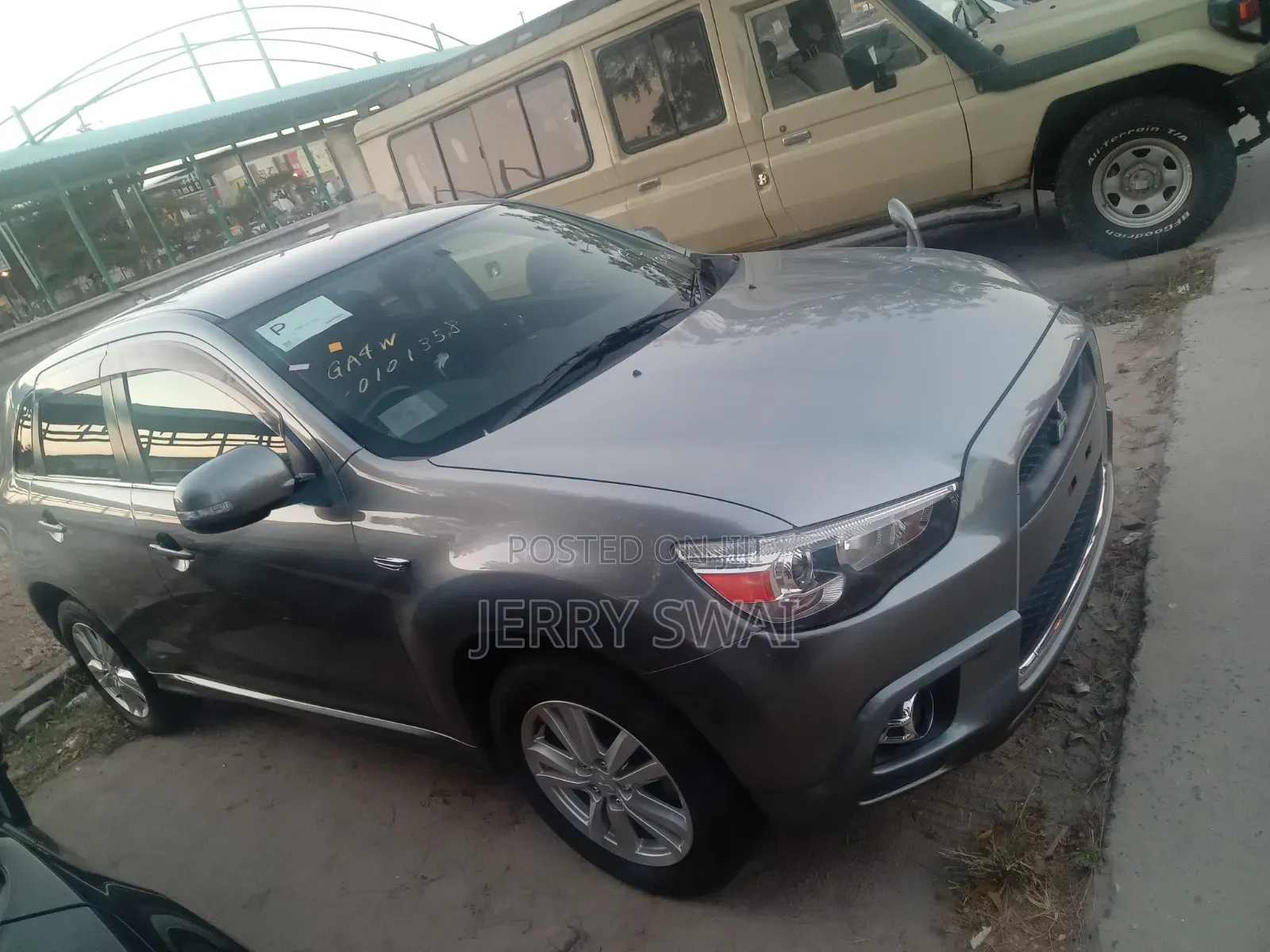 Mitsubishi RVR 2.0 2012 Gray