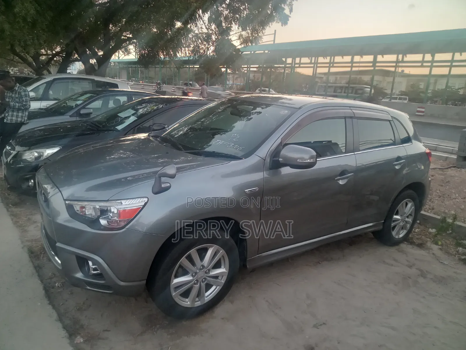 Mitsubishi RVR 2.0 2012 Gray