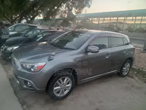 Mitsubishi RVR 2.0 2012 Gray