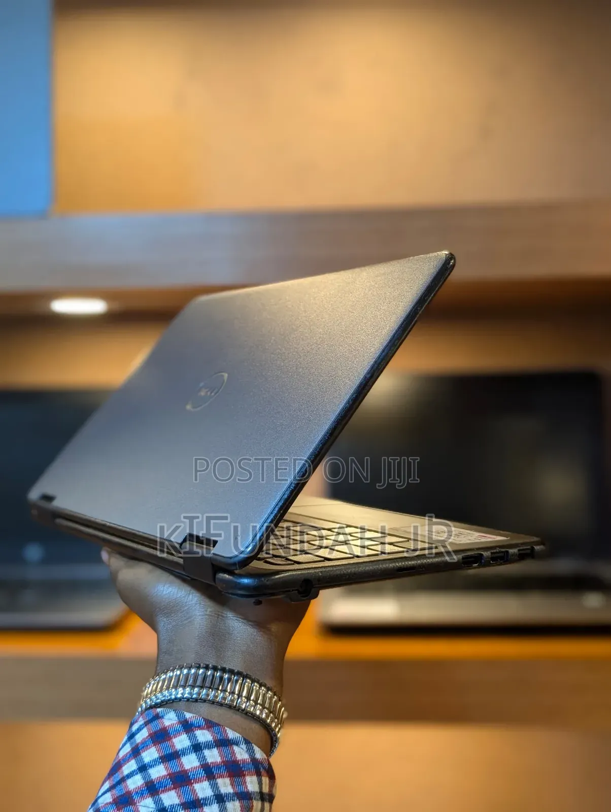 New Laptop Dell Latitude 3189 8GB Intel Pentium SSD 128GB