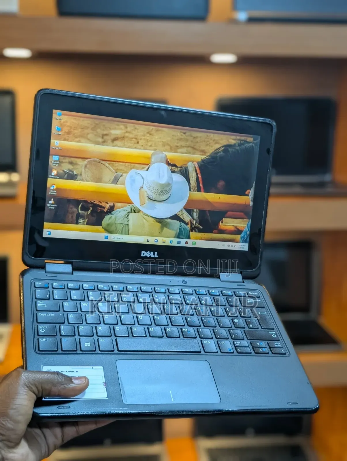 New Laptop Dell Latitude 3189 8GB Intel Pentium SSD 128GB