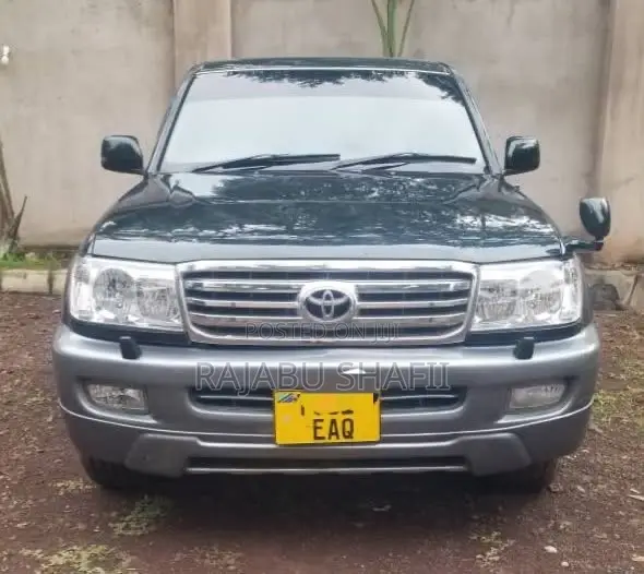 Toyota Land Cruiser HDJ 100 2003 Gray