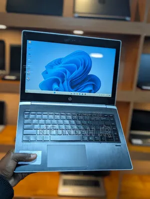 New Laptop HP ProBook 430 G5 8GB Intel Core i3 SSD 256GB