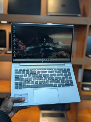 New Laptop HP ProBook 440 G8 8GB Intel Core i3 SSD 256GB