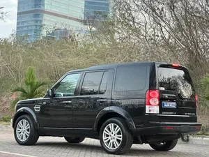 Land Rover Discovery 2015 Black
