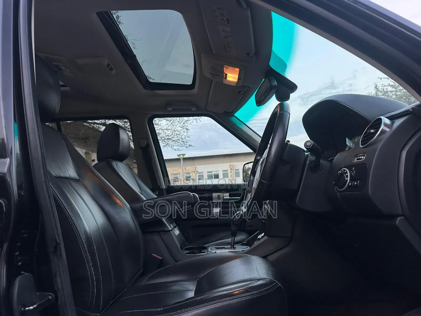 Land Rover Discovery 2015 Black