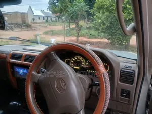 Toyota Land Cruiser Prado 1999 Silver