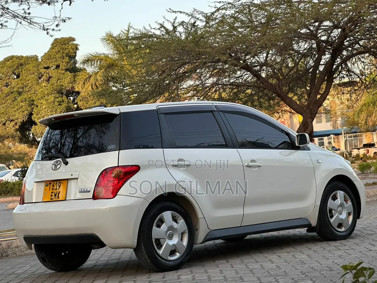 Toyota IST 2003 White