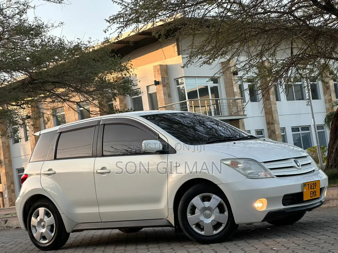 Toyota IST 2003 White