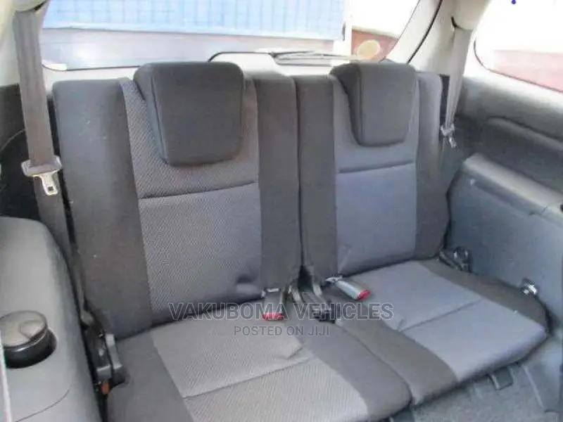 Toyota Wish 2006 Gray