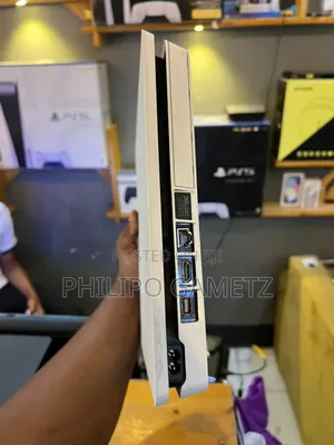 Ps4 Slim Complete 650k