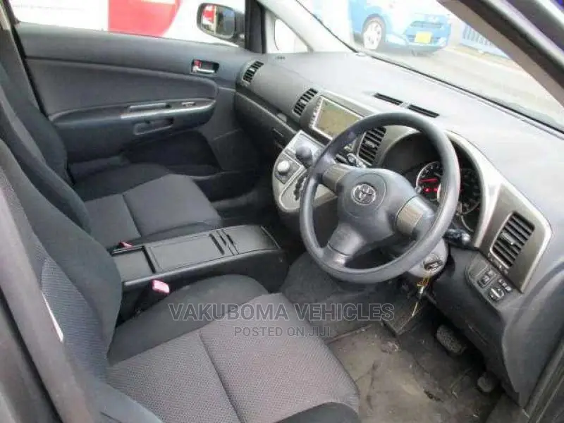 Toyota Wish 2006 Gray