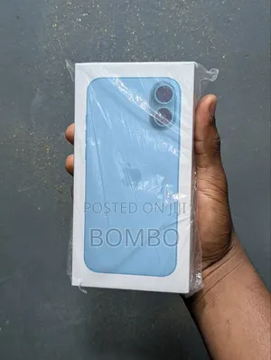 New Apple iPhone 16 256 GB Blue
