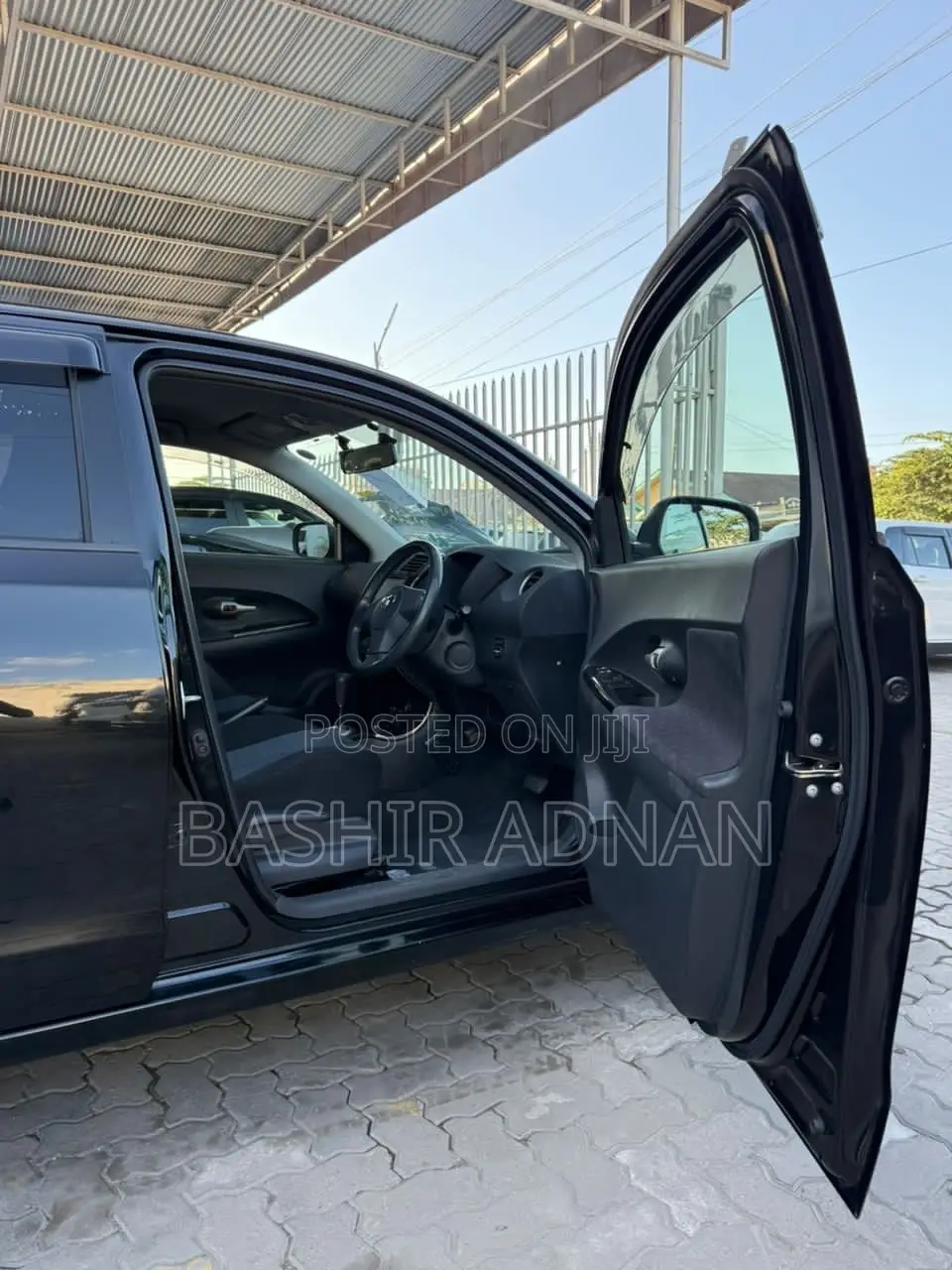 Toyota IST 2007 Black