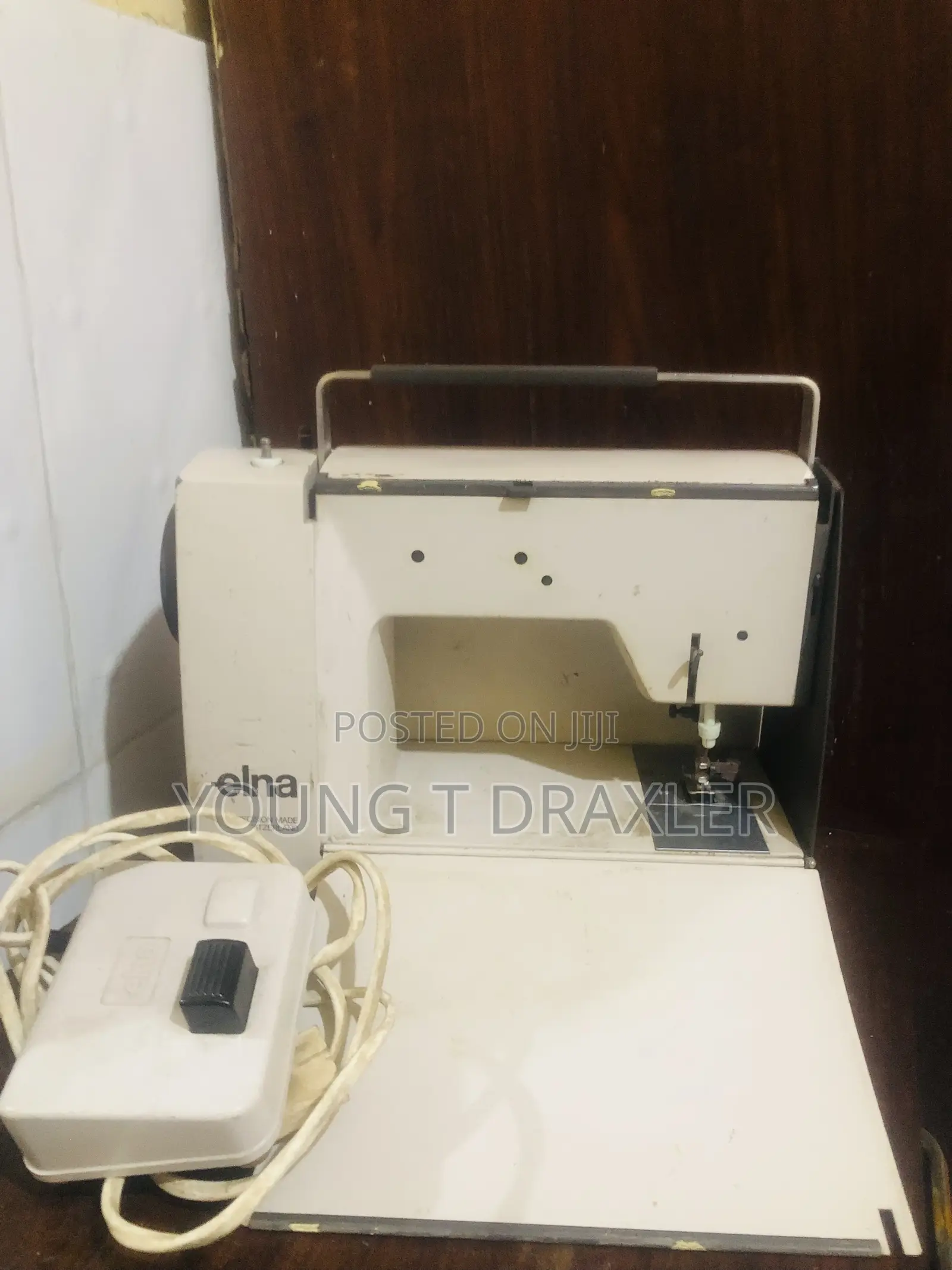 Electronic Sewing Machine