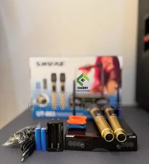 Shure Uhf Wireless Microphone System Ut883 Rechargeable Mic 100m Long