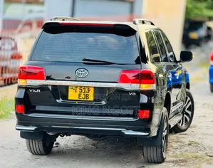 Toyota Land Cruiser 2021 Black