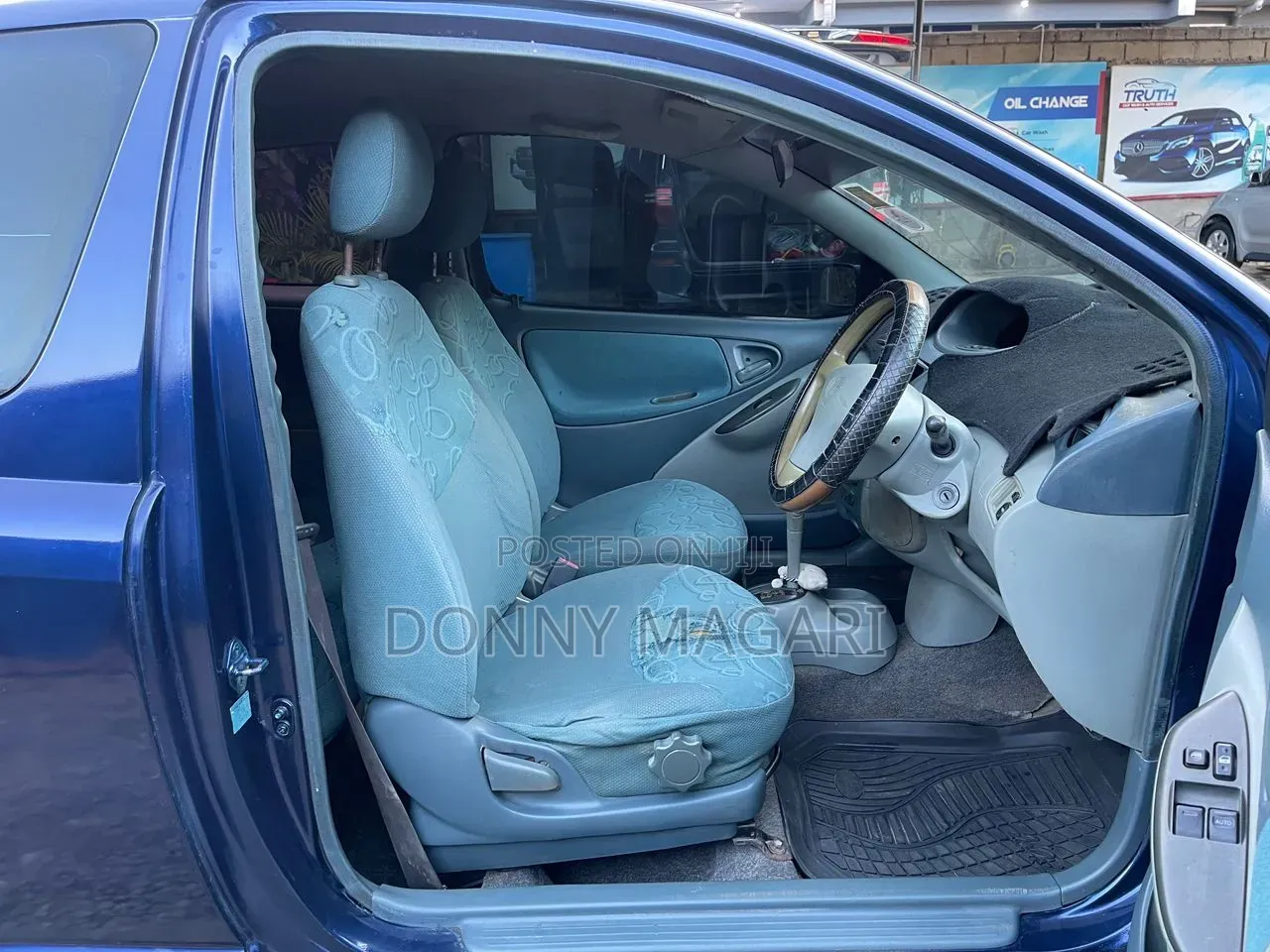 Toyota Vitz 2003 Blue
