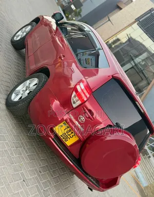 Toyota RAV4 2004 Red